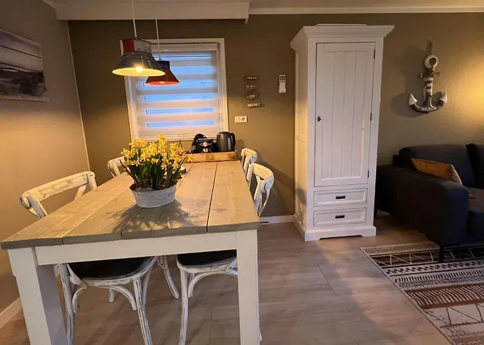 Kijkduin - 884 Chalet L'Aia